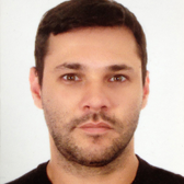 Adriano Carvalho